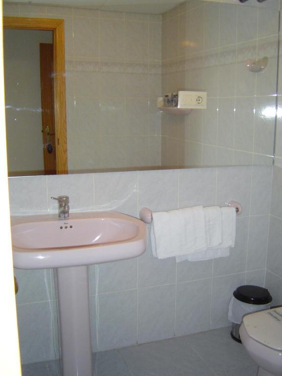 Hotel Lazaro Calamocha Værelse billede